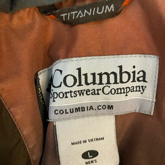 Men’s Columbia winter jacket size large - Picture 2 of 8